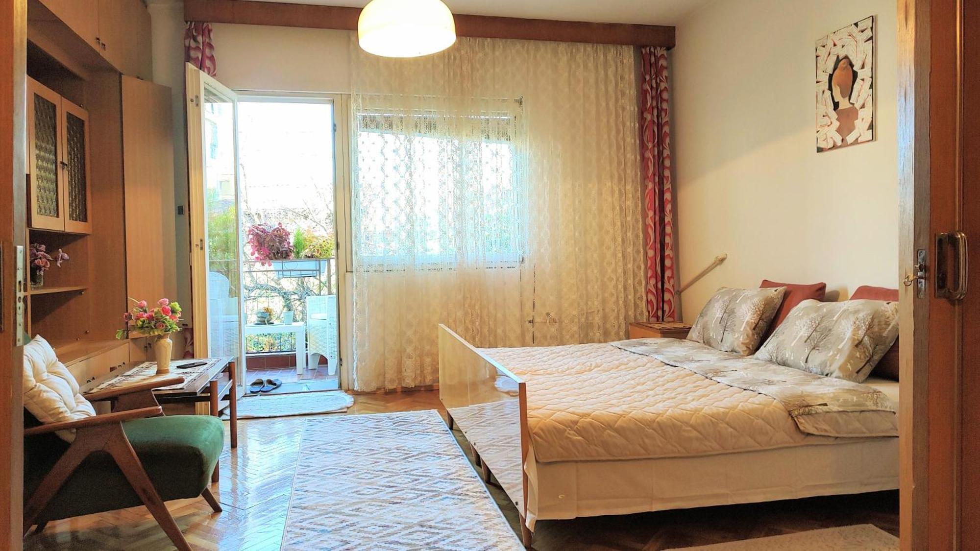 Digital Nomad Comfy Apartment,Foot Mountain Vodno And Millennium Cross,19 Min By Walk To Cener,Free Parking Skopje Exterior foto